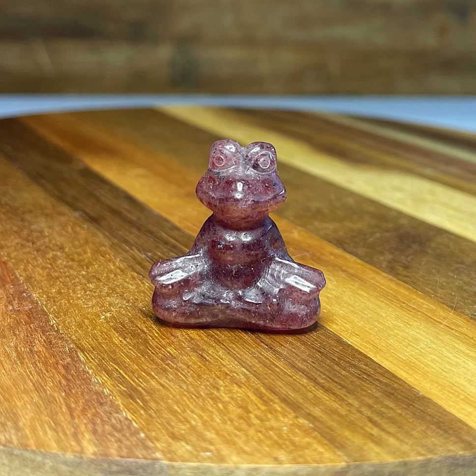 Mini Strawberry Quartz Meditating Frog